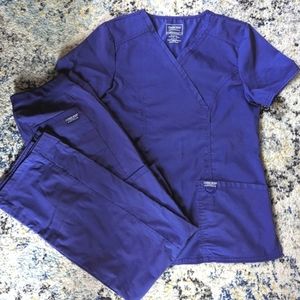 Women's Cherokee workwear grape scrubs set size small